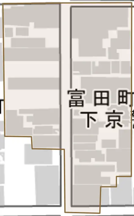富田町とその周辺の地図。町の範囲を重ねている