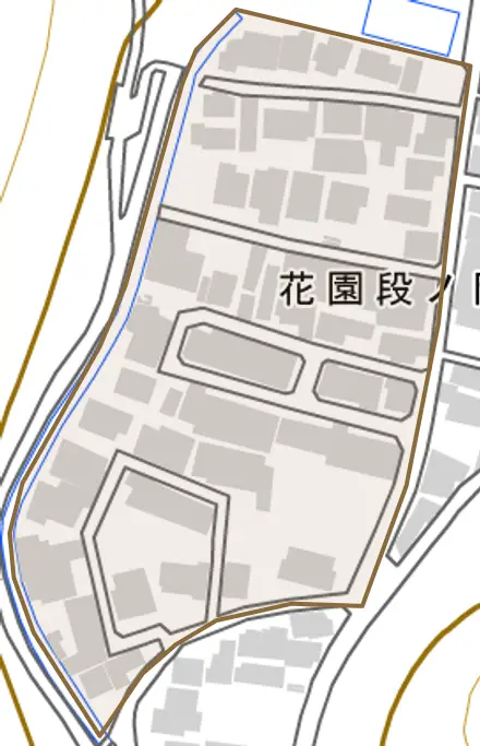 花園段ノ岡町とその周辺の地図。町の範囲を重ねている