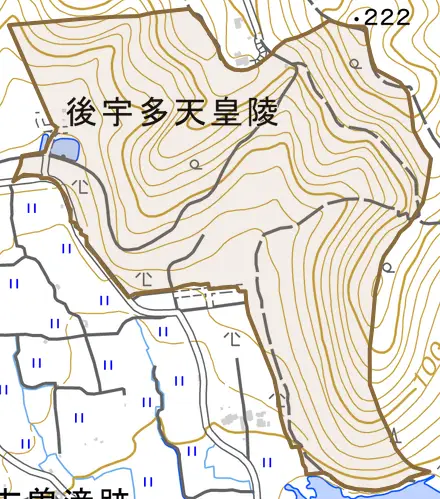 北嵯峨長刀坂町とその周辺の地図。町の範囲を重ねている