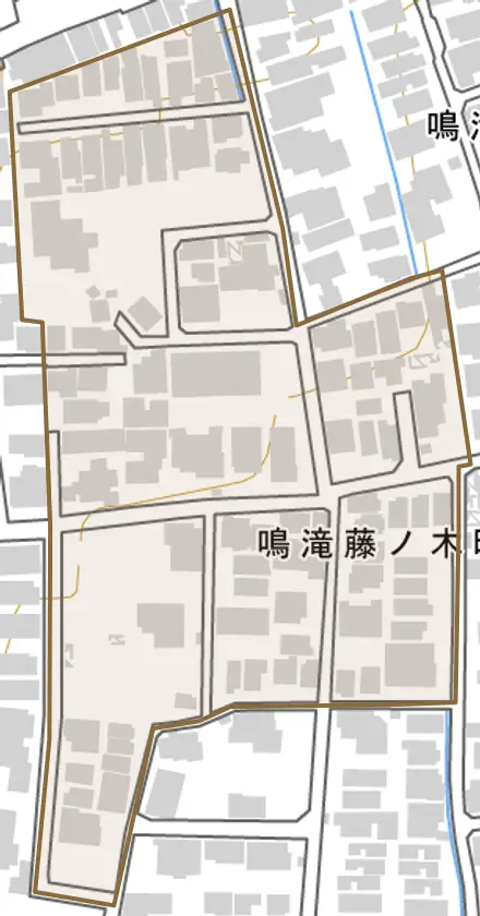 鳴滝藤ノ木町とその周辺の地図。町の範囲を重ねている