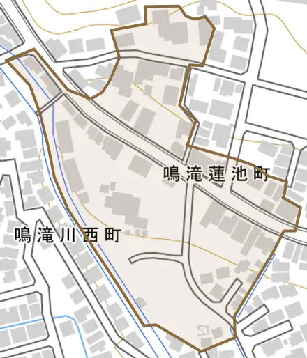 鳴滝蓮池町とその周辺の地図。町の範囲を重ねている