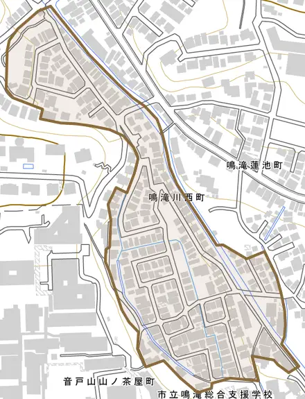 鳴滝川西町とその周辺の地図。町の範囲を重ねている