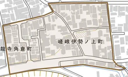 嵯峨伊勢ノ上町とその周辺の地図。町の範囲を重ねている