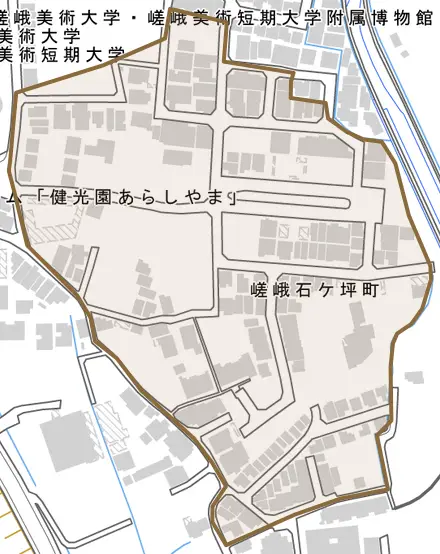 嵯峨石ケ坪町とその周辺の地図。町の範囲を重ねている