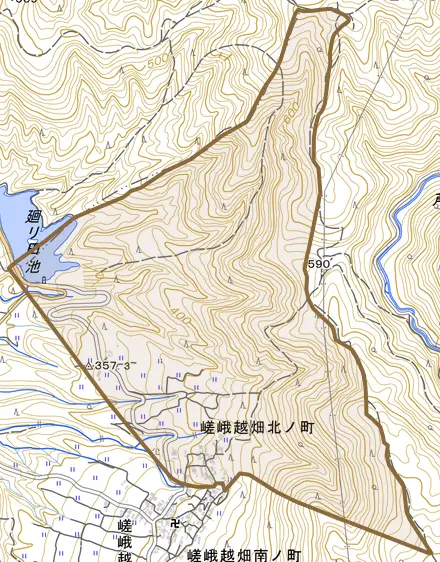 嵯峨越畑北ノ町とその周辺の地図。町の範囲を重ねている