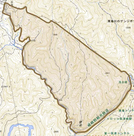 嵯峨水尾岡ノ窪町とその周辺の地図。町の範囲を重ねている