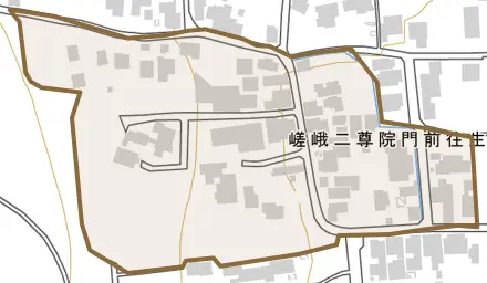 嵯峨二尊院門前往生院町とその周辺の地図。町の範囲を重ねている