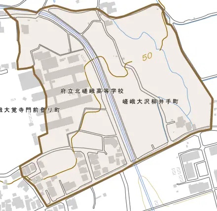 嵯峨大沢柳井手町とその周辺の地図。町の範囲を重ねている