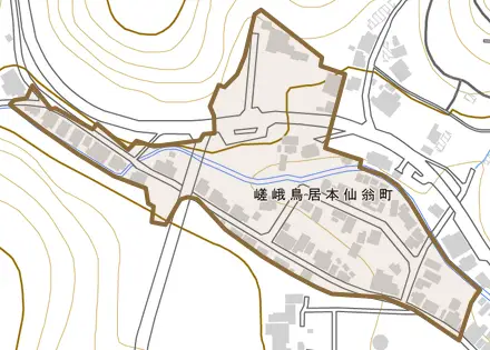 嵯峨鳥居本仙翁町とその周辺の地図。町の範囲を重ねている