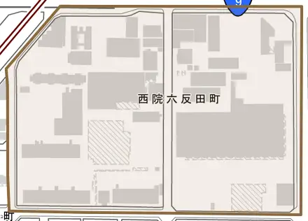 西院六反田町とその周辺の地図。町の範囲を重ねている