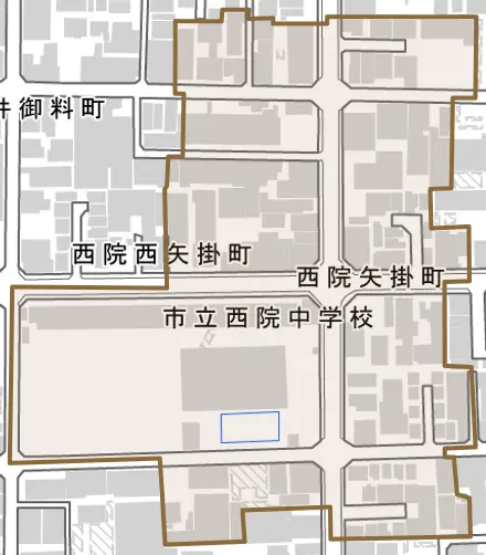 西院矢掛町とその周辺の地図。町の範囲を重ねている