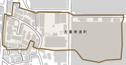 太秦唐渡町とその周辺の地図。町の範囲を重ねている