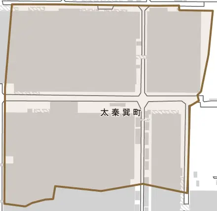 太秦巽町とその周辺の地図。町の範囲を重ねている
