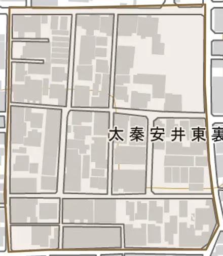 太秦安井東裏町とその周辺の地図。町の範囲を重ねている