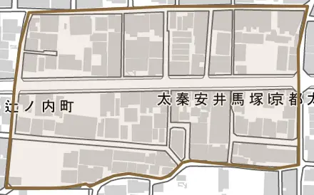 太秦安井馬塚町とその周辺の地図。町の範囲を重ねている
