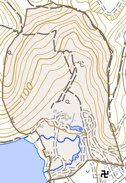 山越乾町とその周辺の地図。町の範囲を重ねている