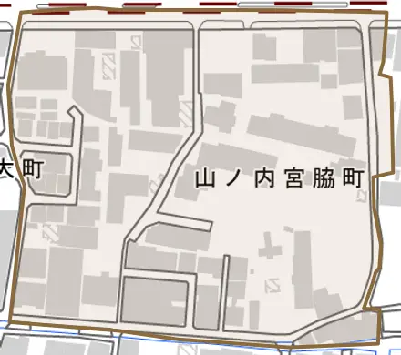 山ノ内宮脇町とその周辺の地図。町の範囲を重ねている