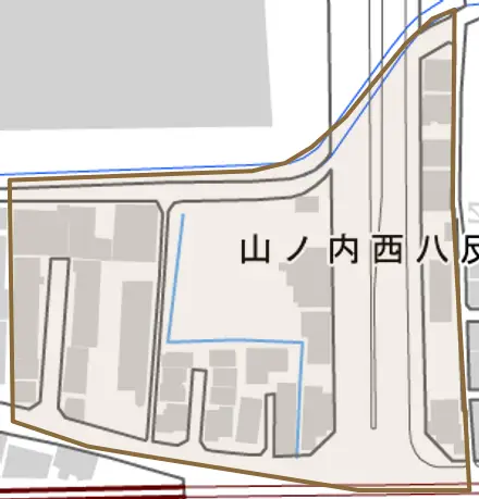 山ノ内西八反田町とその周辺の地図。町の範囲を重ねている