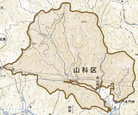 安朱毘沙門堂町とその周辺の地図。町の範囲を重ねている