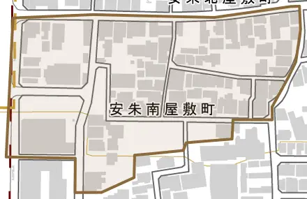 安朱南屋敷町とその周辺の地図。町の範囲を重ねている