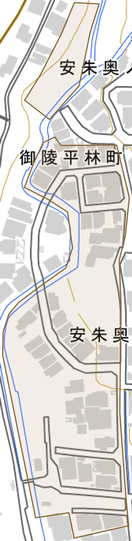 安朱奥ノ田とその周辺の地図。町の範囲を重ねている