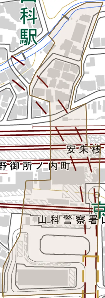 安朱桟敷町とその周辺の地図。町の範囲を重ねている