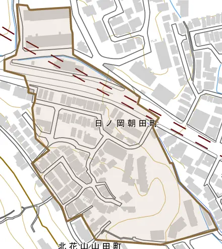 日ノ岡朝田町とその周辺の地図。町の範囲を重ねている