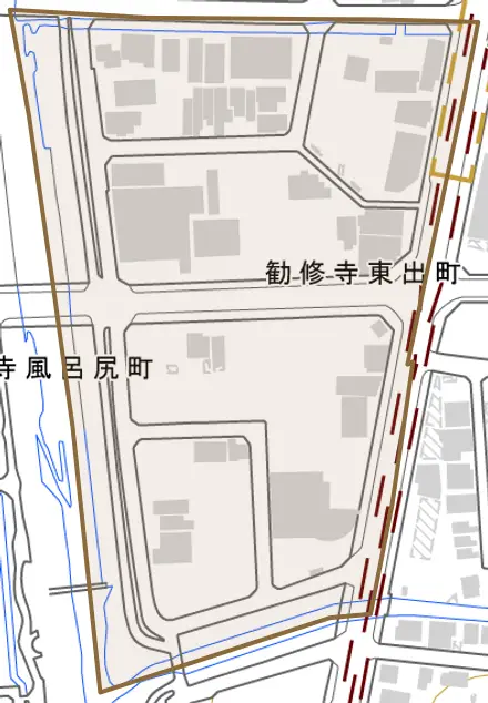 勧修寺東出町とその周辺の地図。町の範囲を重ねている