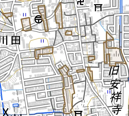 川田欠ノ上とその周辺の地図。町の範囲を重ねている