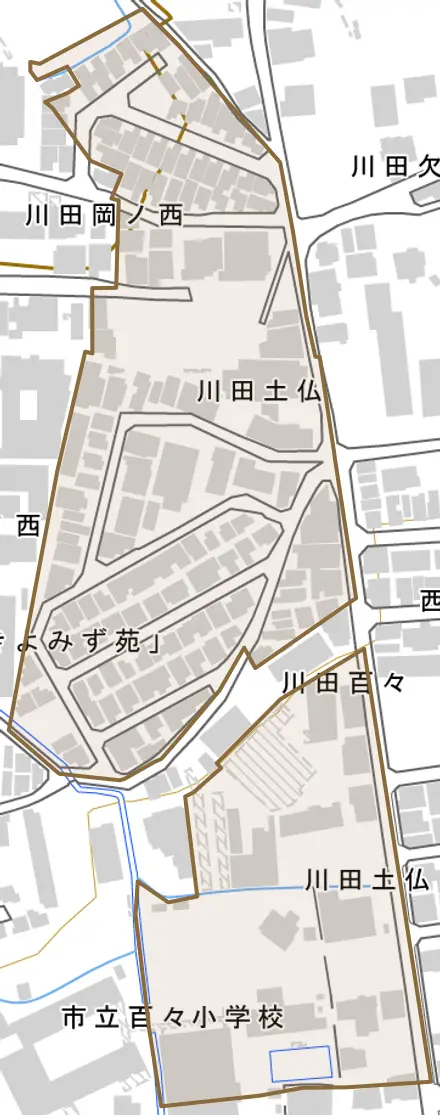 川田土仏とその周辺の地図。町の範囲を重ねている