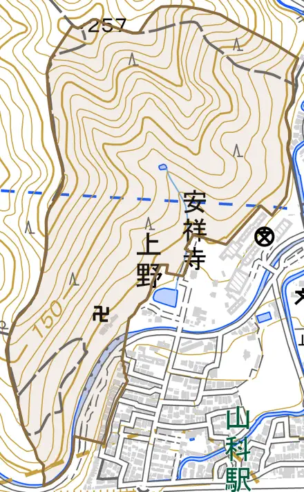 御陵安祥寺町とその周辺の地図。町の範囲を重ねている