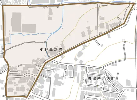 小野高芝町とその周辺の地図。町の範囲を重ねている