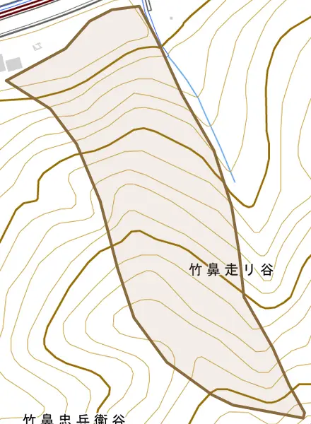 竹鼻走リ谷とその周辺の地図。町の範囲を重ねている