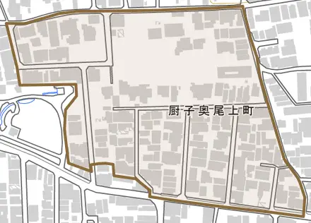 厨子奥尾上町とその周辺の地図。町の範囲を重ねている