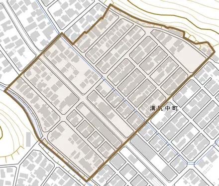 溝尻中町とその周辺の地図。町の範囲を重ねている