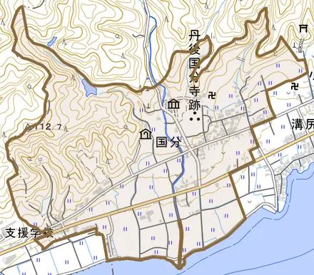 国分とその周辺の地図。町の範囲を重ねている