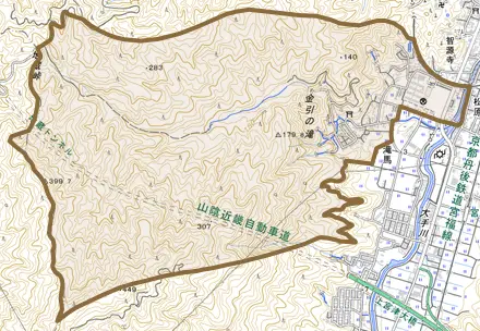 滝馬とその周辺の地図。町の範囲を重ねている