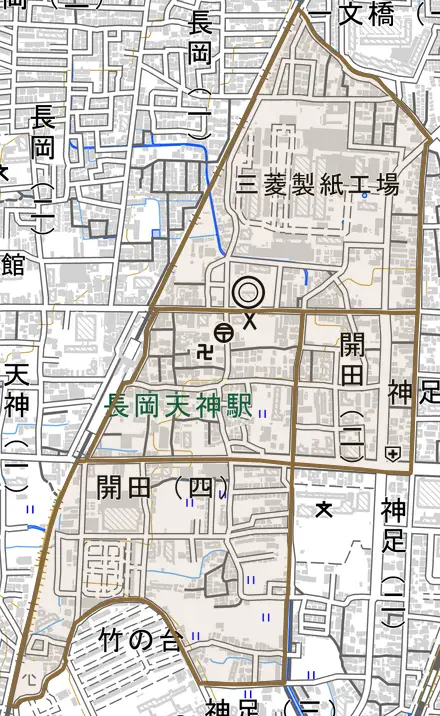 開田とその周辺の地図。町の範囲を重ねている