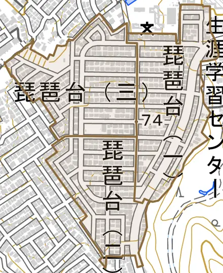 琵琶台とその周辺の地図。町の範囲を重ねている