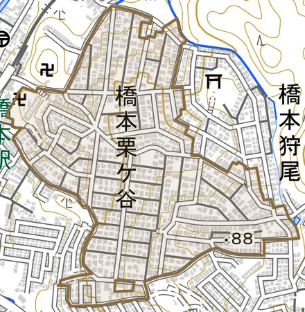 橋本栗ケ谷とその周辺の地図。町の範囲を重ねている