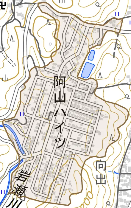 阿山ハイツとその周辺の地図。町の範囲を重ねている
