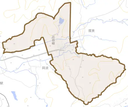 比自岐とその周辺の地図。町の範囲を重ねている
