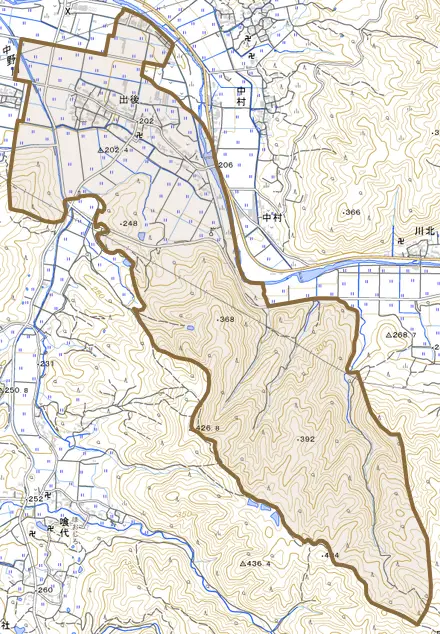 出後とその周辺の地図。町の範囲を重ねている