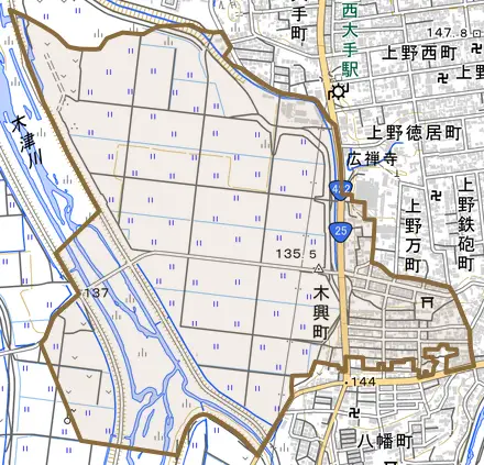 木興町とその周辺の地図。町の範囲を重ねている