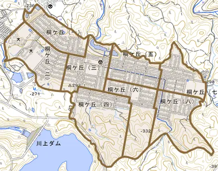 桐ケ丘とその周辺の地図。町の範囲を重ねている