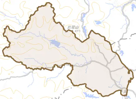 槙山とその周辺の地図。町の範囲を重ねている