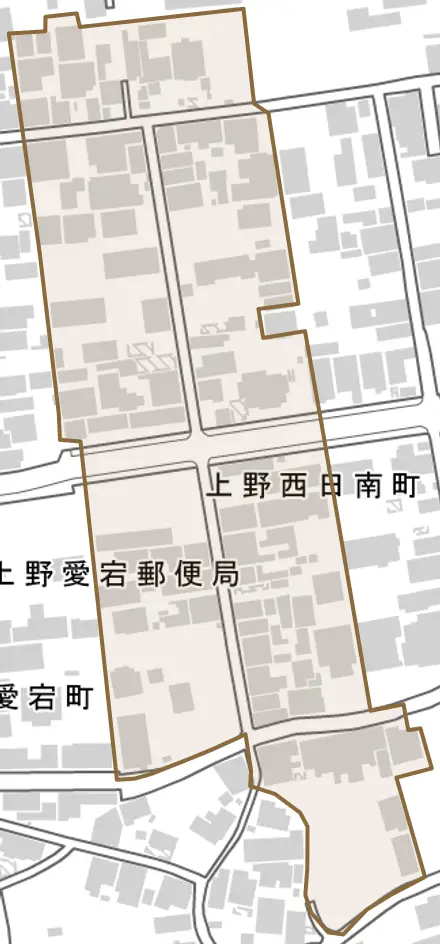 上野西日南町とその周辺の地図。町の範囲を重ねている