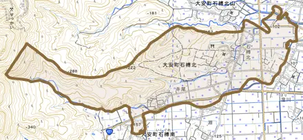 大安町石榑北とその周辺の地図。町の範囲を重ねている