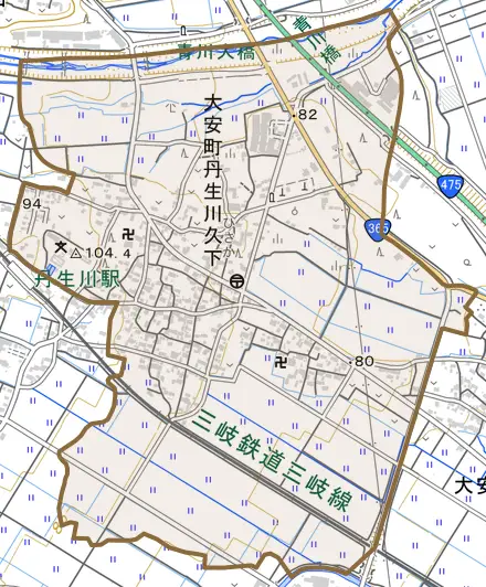 大安町丹生川久下とその周辺の地図。町の範囲を重ねている