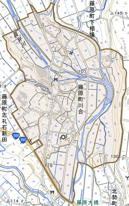 藤原町川合とその周辺の地図。町の範囲を重ねている